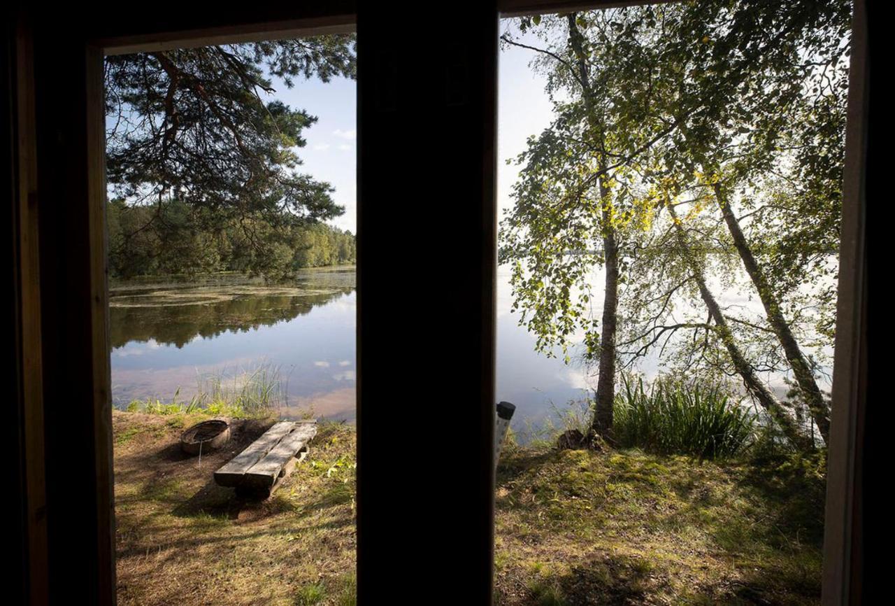 Old Finnish Lakeside Cottage With Sauna Oulu Exteriér fotografie